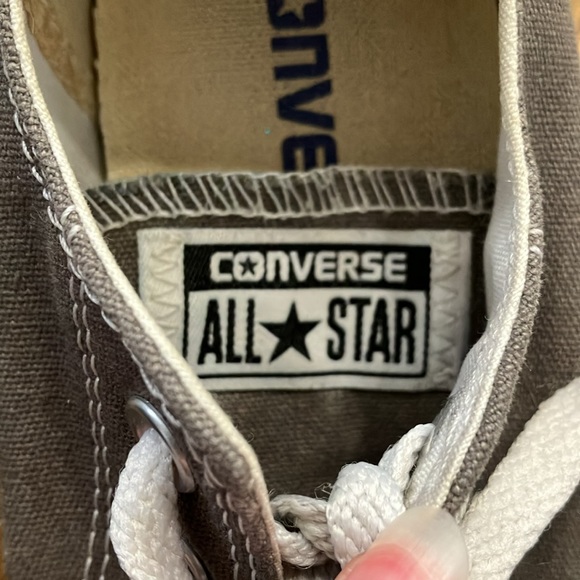 Converse Women’s Gray White All Star Low Top Lace Up Sneakers Canvas Shoes - Picture 8 of 9